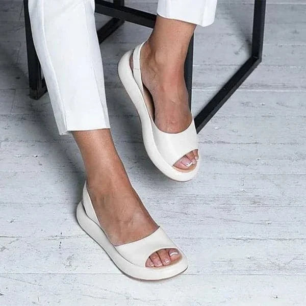 Beatrix | Flache Sandalen für Frauen