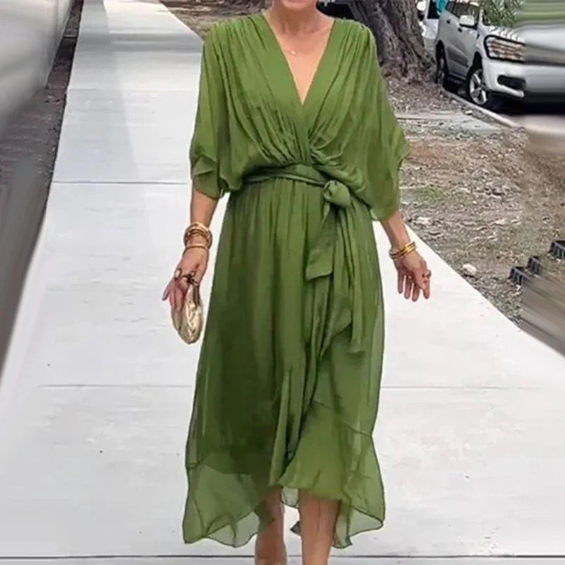 Emery | Elegantes Kleid mit V-Ausschnitt