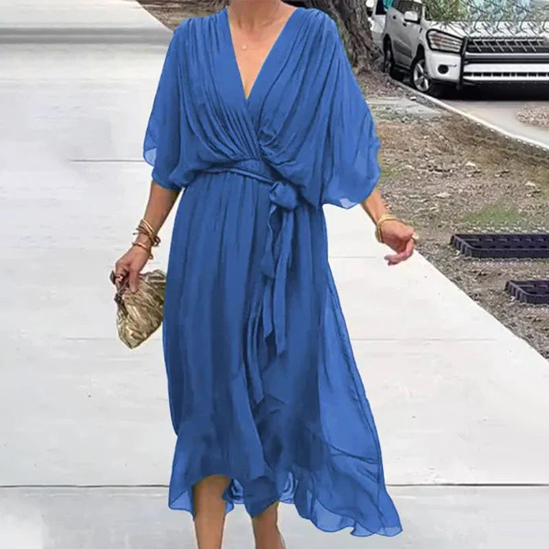 Emery | Elegantes Kleid mit V-Ausschnitt