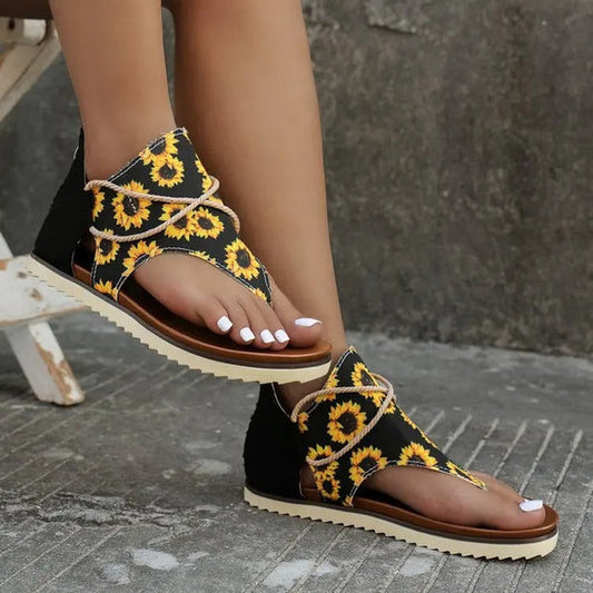 Heidi  | Trendige Kneifzangensandalen