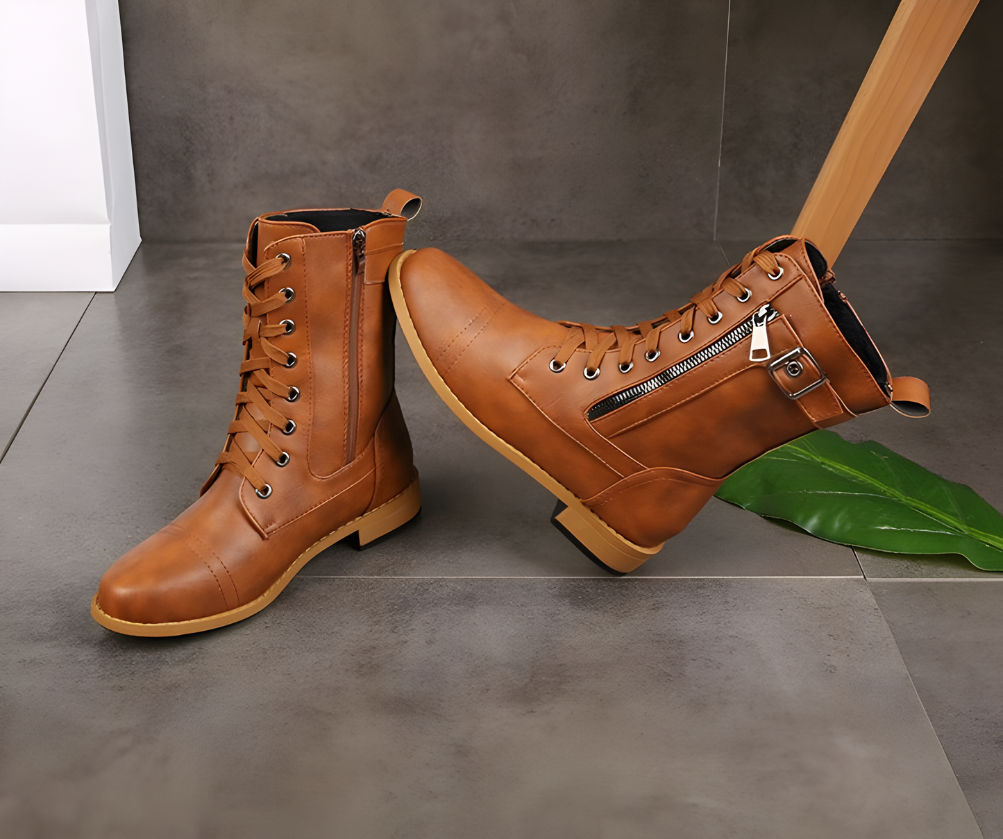 Ashley | Kurze Stiefel mit dicken Absätzen